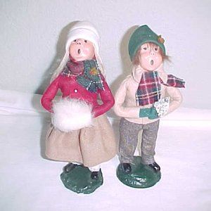 Rare 1984 BYERS CHOICE Caroler Pair GIRL with Muff & BOY with Tree Signed Dated
